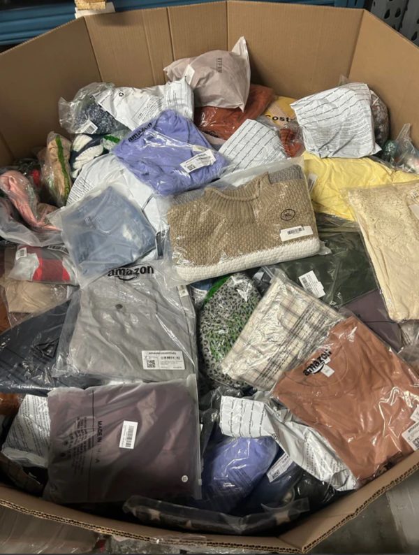 IMG_1938-600x794 Amazon 6FT Clothing Pallet #09