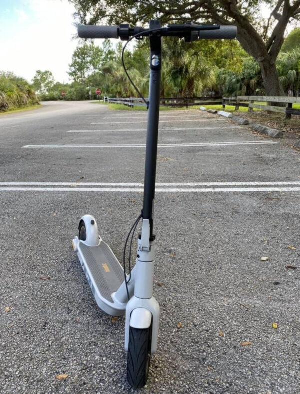 IMG_9012-600x787 Electric Scooters Pallet (20 Pieces )