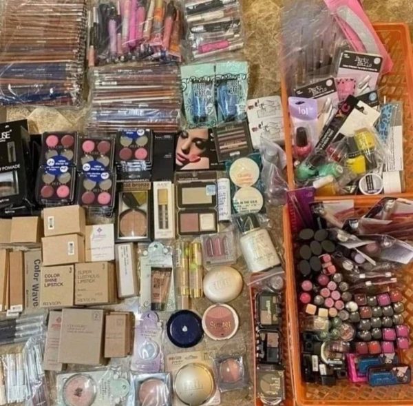 photo_2023-06-30_01-27-18-600x589-1.jpg Cosmetics Products Pallet